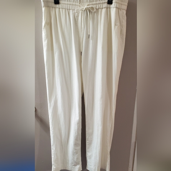 Elegant White Women's Linen Blend Pants With Pockets. Sz L - Picture 3 of 8
